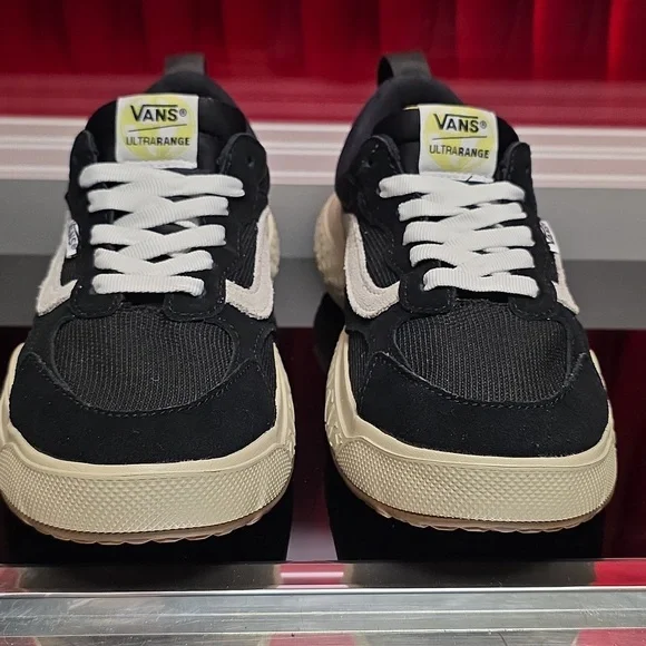 Vans MTE Ultrarange Neo VR3 Black White Mens 9.5 Womens 11 New